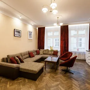vintage-poselska-apartment.krakowhotelspoland.com/